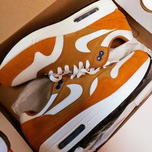 AIR MAX 1 PREMIUM DARK CURRY - NIB MENS 9